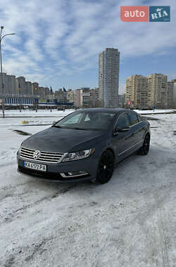 Купе Volkswagen CC / Passat CC 2013 в Киеве