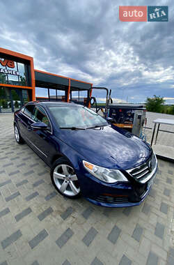 Купе Volkswagen CC / Passat CC 2011 в Львові