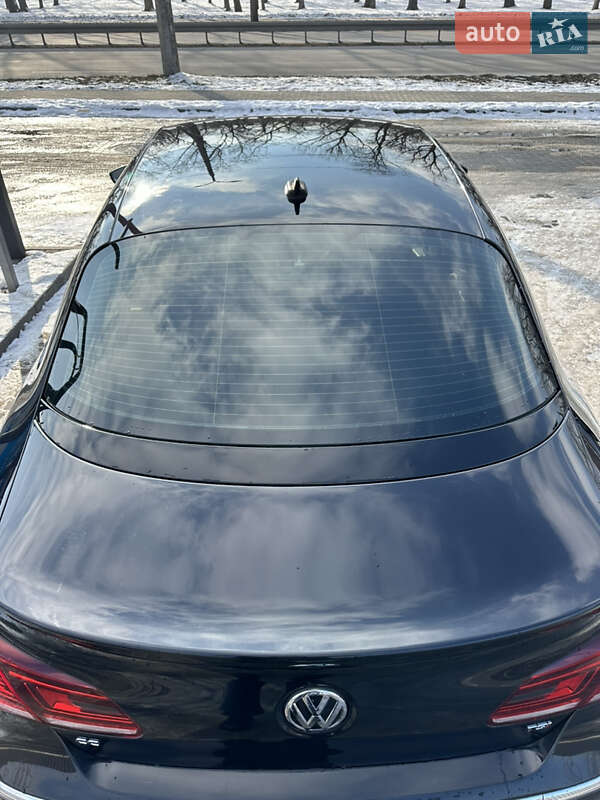 Купе Volkswagen CC / Passat CC 2016 в Днепре