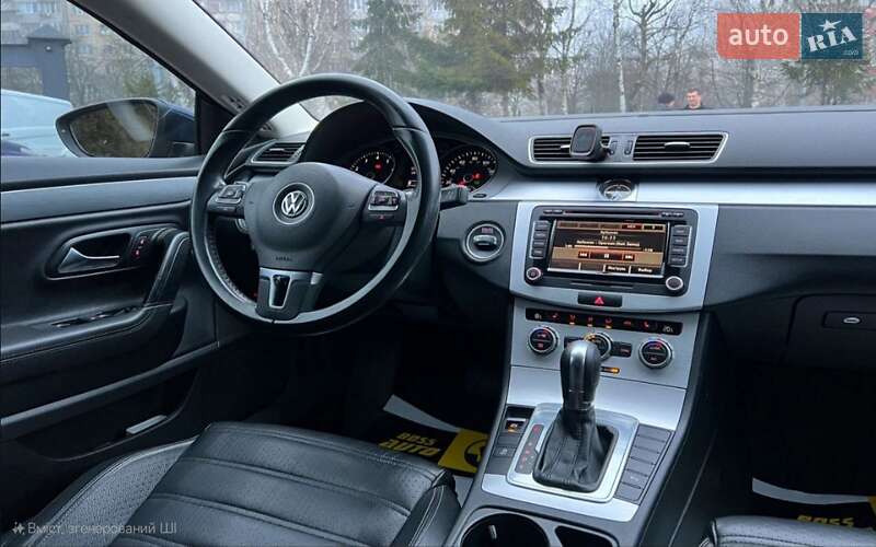 Купе Volkswagen CC / Passat CC 2013 в Львове