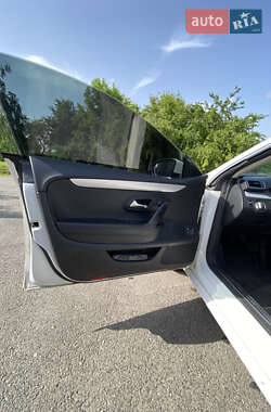 Купе Volkswagen CC / Passat CC 2013 в 