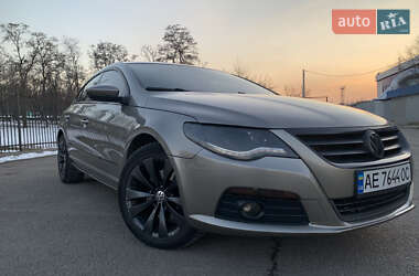 Купе Volkswagen CC / Passat CC 2010 в 