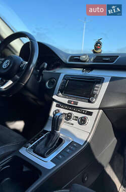 Купе Volkswagen CC / Passat CC 2012 в 