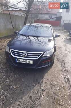 Купе Volkswagen CC / Passat CC 2011 в Радехові