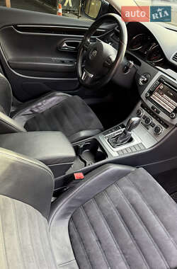 Купе Volkswagen CC / Passat CC 2012 в 