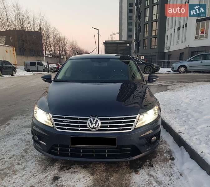 Купе Volkswagen CC / Passat CC 2014 в 