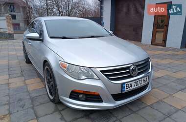 Купе Volkswagen CC / Passat CC 2010 в Бершаді