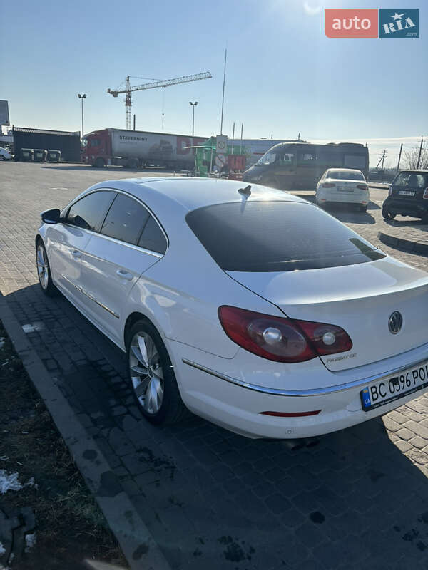 Купе Volkswagen CC / Passat CC 2010 в Новом Роздоле