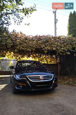 Купе Volkswagen CC / Passat CC 2009 в Львові