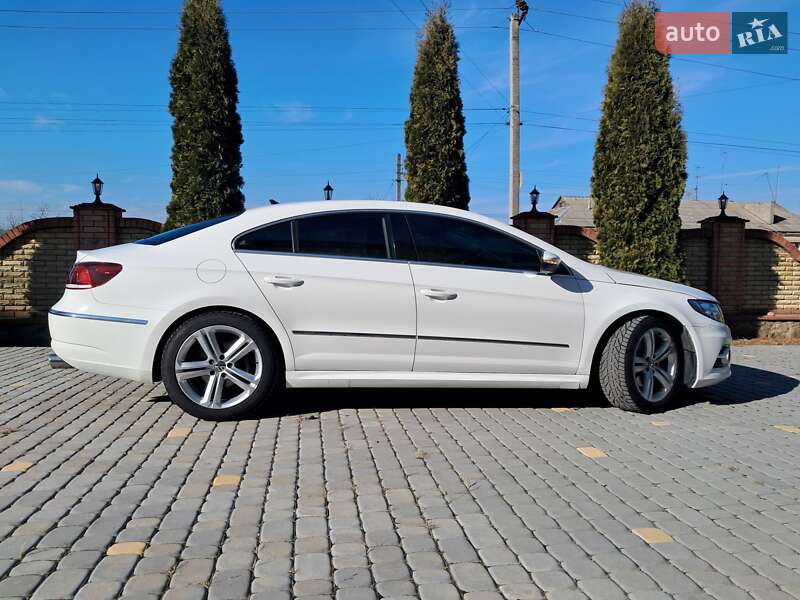 Купе Volkswagen CC / Passat CC 2013 в Шаргороде