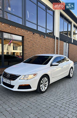 Купе Volkswagen CC / Passat CC 2011 в Коломиї