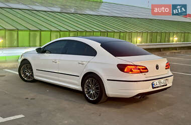 Купе Volkswagen CC / Passat CC 2012 в Киеве