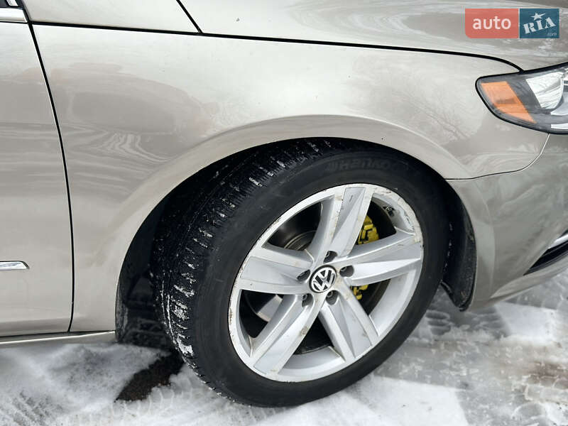 Купе Volkswagen CC / Passat CC 2012 в Львове