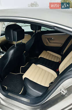 Купе Volkswagen CC / Passat CC 2012 в 