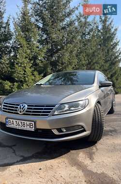 Купе Volkswagen CC / Passat CC 2012 в 