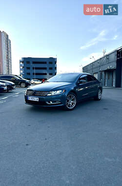 Купе Volkswagen CC / Passat CC 2013 в Киеве