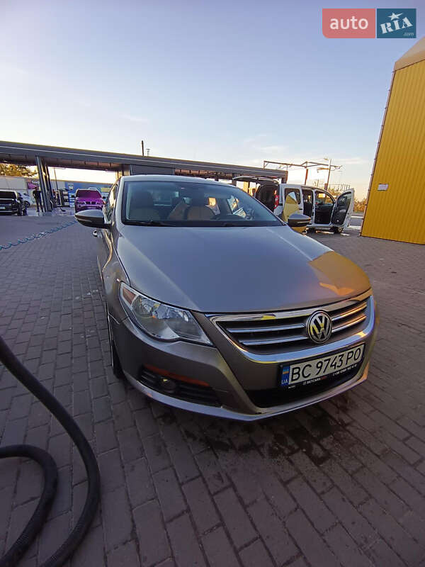 Volkswagen CC / Passat CC 2010