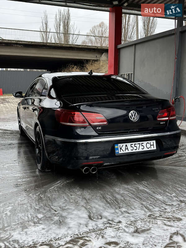 Купе Volkswagen CC / Passat CC 2014 в Староконстантинове