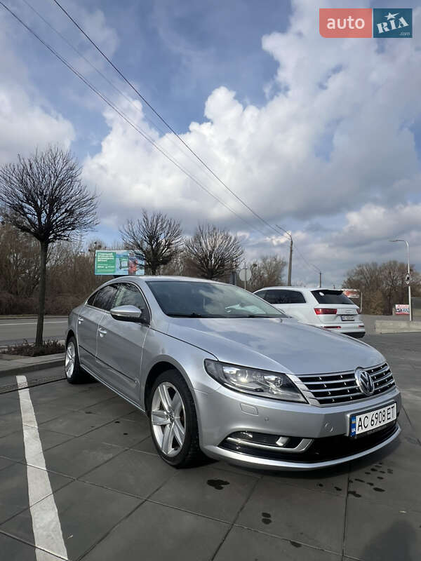 Купе Volkswagen CC / Passat CC 2014 в Луцьку