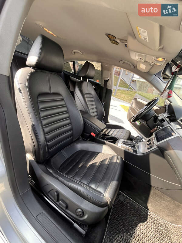 Купе Volkswagen CC / Passat CC 2011 в Львове фото 44 Купе Volkswagen CC / Passat CC 2011 в Львове
