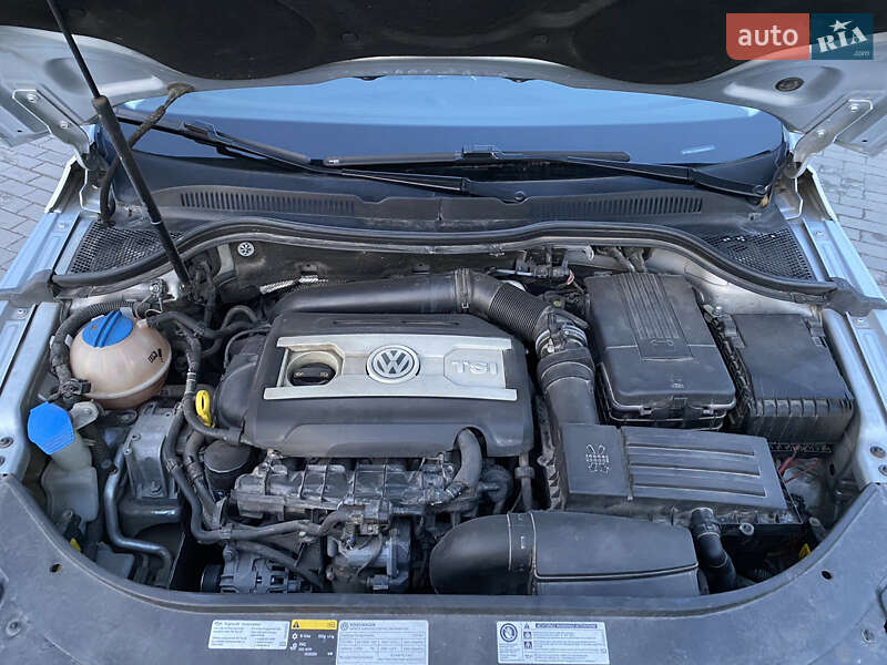 Купе Volkswagen CC / Passat CC 2016 в Ровно