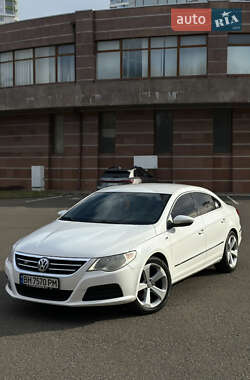 Купе Volkswagen CC / Passat CC 2010 в 