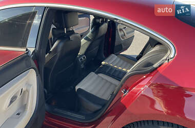 Купе Volkswagen CC / Passat CC 2013 в 