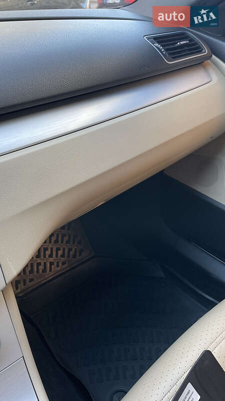 Купе Volkswagen CC / Passat CC 2013 в Львове