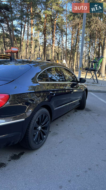 Купе Volkswagen CC / Passat CC 2009 в Чернигове