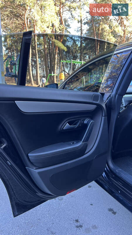 Купе Volkswagen CC / Passat CC 2009 в Чернигове