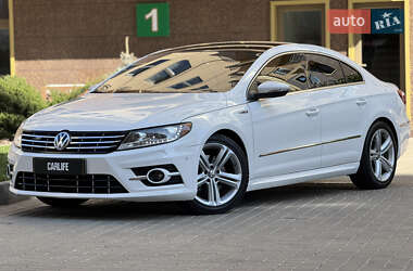 Купе Volkswagen CC / Passat CC 2013 в 
