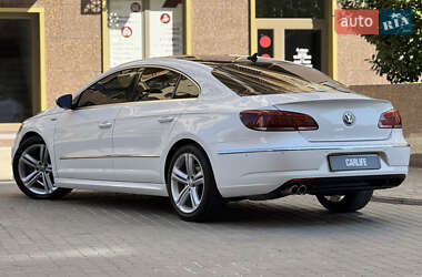 Купе Volkswagen CC / Passat CC 2013 в 