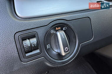 Купе Volkswagen CC / Passat CC 2013 в 