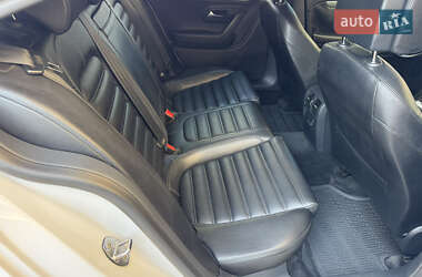 Купе Volkswagen CC / Passat CC 2013 в 