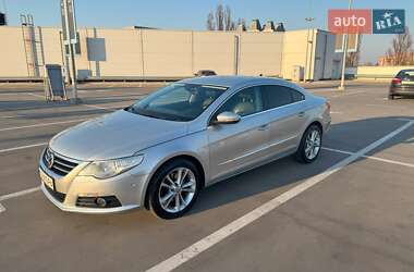 Купе Volkswagen CC / Passat CC 2009 в 