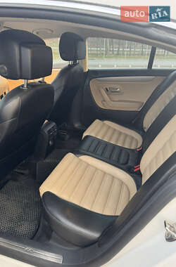 Купе Volkswagen CC / Passat CC 2012 в 