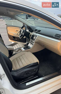Купе Volkswagen CC / Passat CC 2012 в 