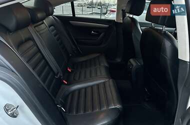 Купе Volkswagen CC / Passat CC 2012 в 