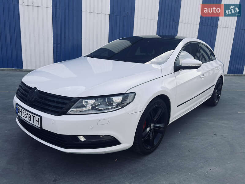 Купе Volkswagen CC / Passat CC 2013 в 