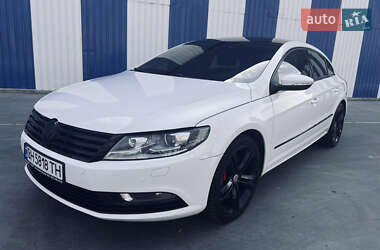Купе Volkswagen CC / Passat CC 2013 в 