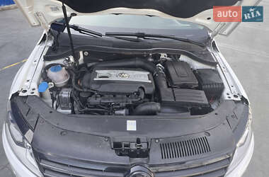 Купе Volkswagen CC / Passat CC 2013 в 