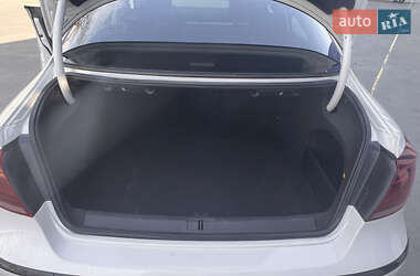 Купе Volkswagen CC / Passat CC 2013 в 
