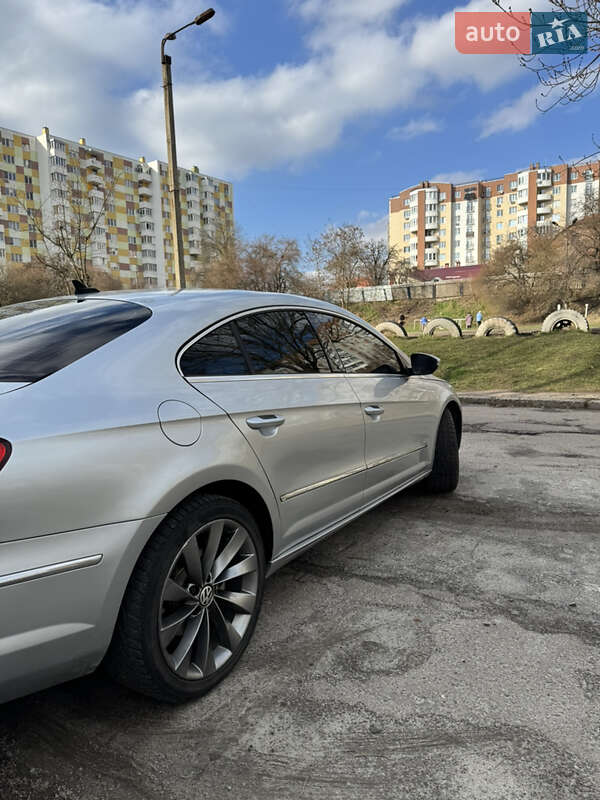 Купе Volkswagen CC / Passat CC 2012 в Львове