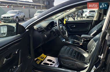 Купе Volkswagen CC / Passat CC 2013 в 