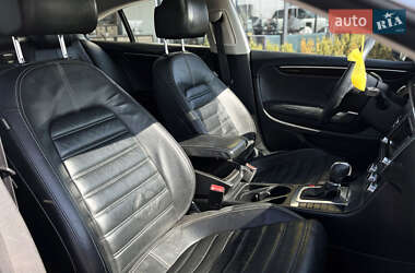 Купе Volkswagen CC / Passat CC 2013 в 