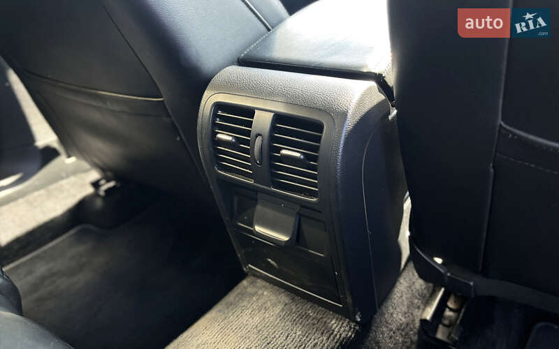 Купе Volkswagen CC / Passat CC 2013 в Мукачевому