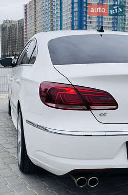 Купе Volkswagen CC / Passat CC 2013 в 