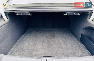 Купе Volkswagen CC / Passat CC 2013 в 