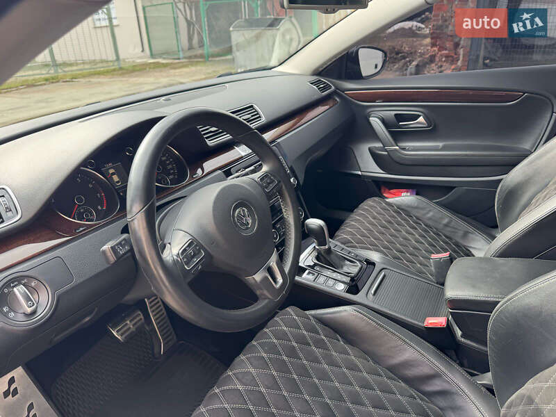 Купе Volkswagen CC / Passat CC 2011 в Харкові