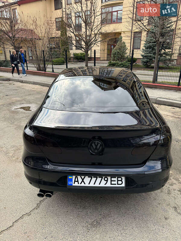 Купе Volkswagen CC / Passat CC 2011 в Харкові